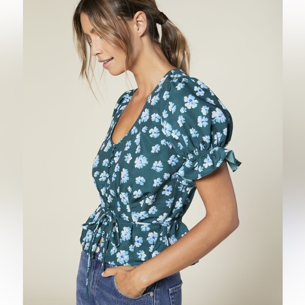• Outerknown • Astral Floral Blouse Puff Sleeves 
Button Front Green/Blue